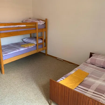 Hous For Ukrainians Refugees Vakantiehuis Dobravlje
