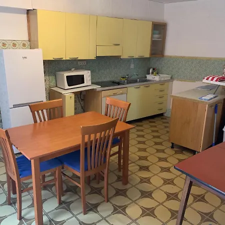 Vakantiehuis Hous For Ukrainians Refugees